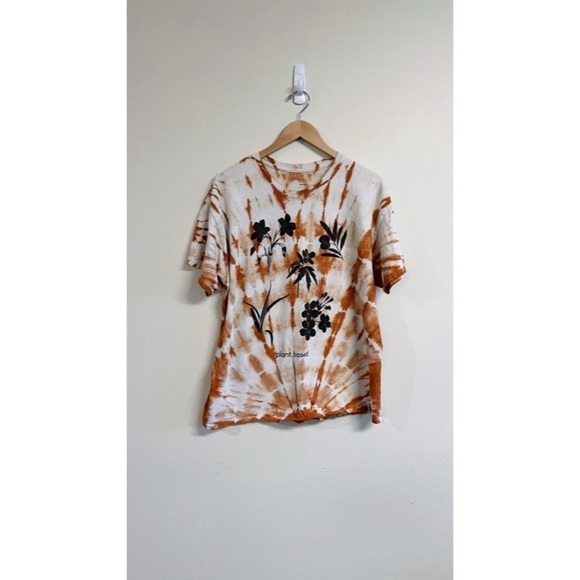 Urban Outfitters Men's Tie Dye Plant Based Tee S/M - Picture 1 of 6